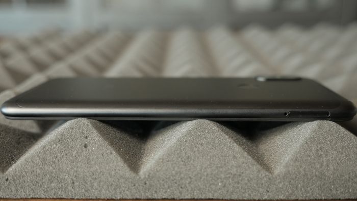 Обзор Xiaomi Redmi Note 6 Pro - те же бараны, только с челкой – фото 3