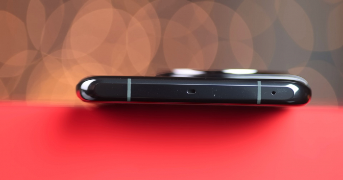 Комунікації OnePlus 11