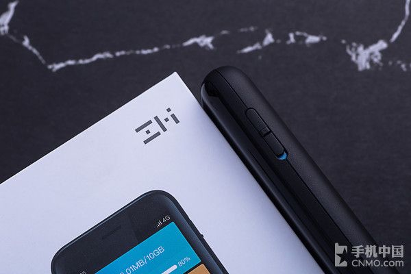 Xiaomi вывела на рынок Travel Assistant Z1: мобилка, переводчик, GPS-трекер и Power Bank в одном корпусе – фото 4