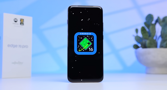 Обзор Motorola Edge 70 Pro операционная система