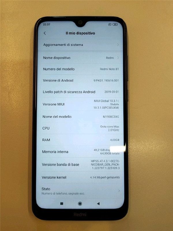 Redmi Note 8T на «живых» фото