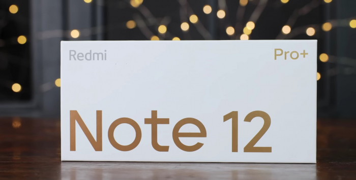 Как выглядит коробка от Redmi Note 12 Pro+