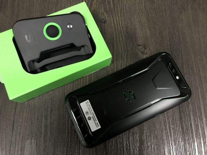 Анонс Xiaomi Black Shark: мощная начинка, жидкостная система охлаждения и подключаемый геймпад – фото 6