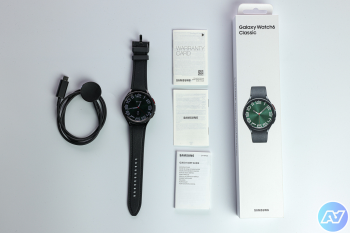 Комплектація Samsung Galaxy Watch 6 Classic