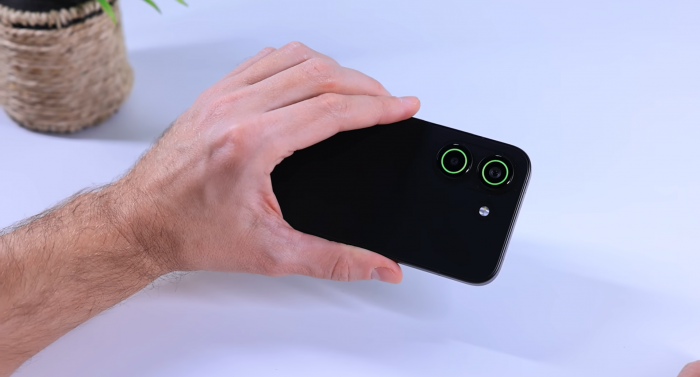 Poco X8 Pro підсвітка камери