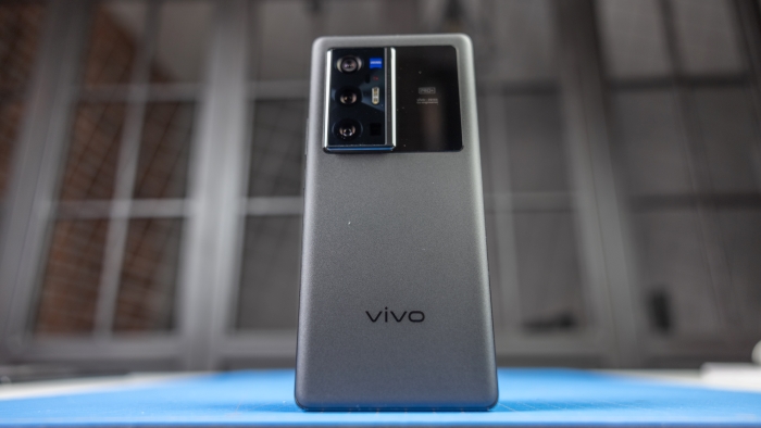 Дизайн смартфона  Vivo X70 Pro Plus