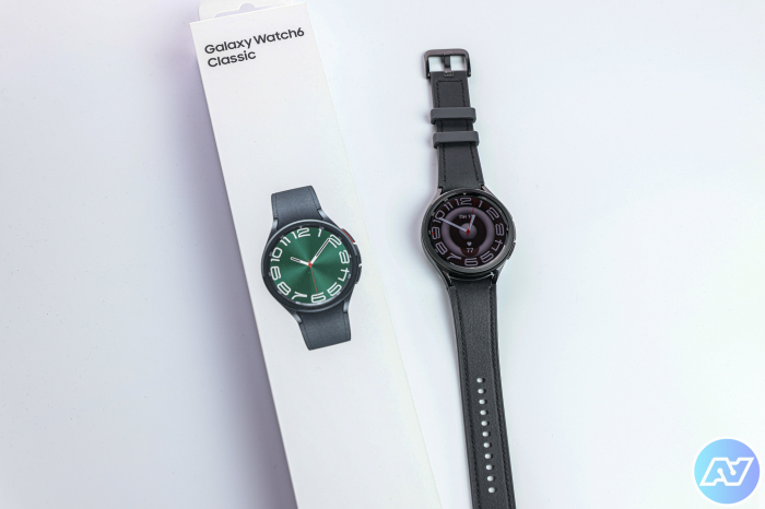 Смарт-годинник Samsung Galaxy Watch 6 Classic