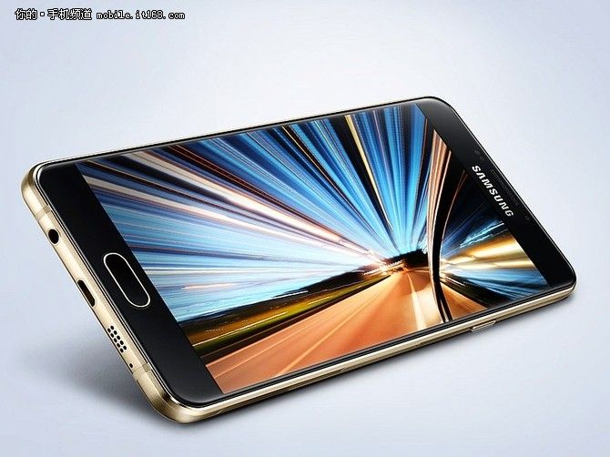 Samsung Galaxy A9 Pro (SM-A9100): конфигурация планшетофона уточнена в бенчмарке GFXBench – фото 1