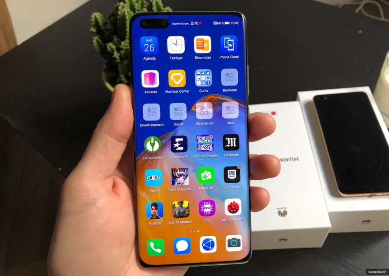 P40 pro дисплей. Анонс Хуавей. Huawei p40 Pro crash Test. Размеры iphone 12 мини и Huawei p40 Pro. Хуавей п 40 есть в Коврове 2021 году и цена его.