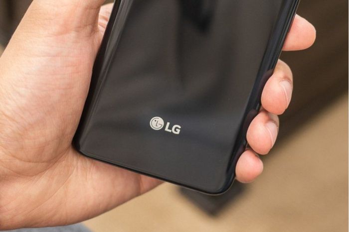 LG представит складной смартфон раньше чем ожидалось – фото 1