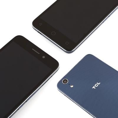 TCL i708U – доступный смартфон с поддержкой 4G и 13 Мп основной камерой – фото 1