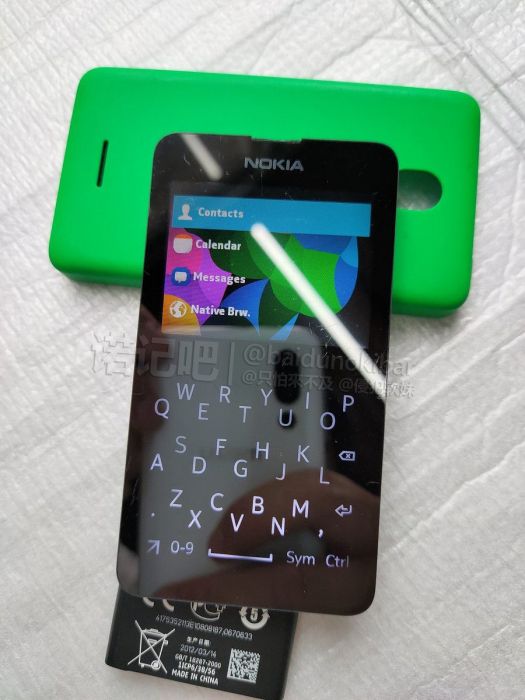 Nokia готовила телефон Asha с сенсорной QWERTY-клавиатурой – фото 1