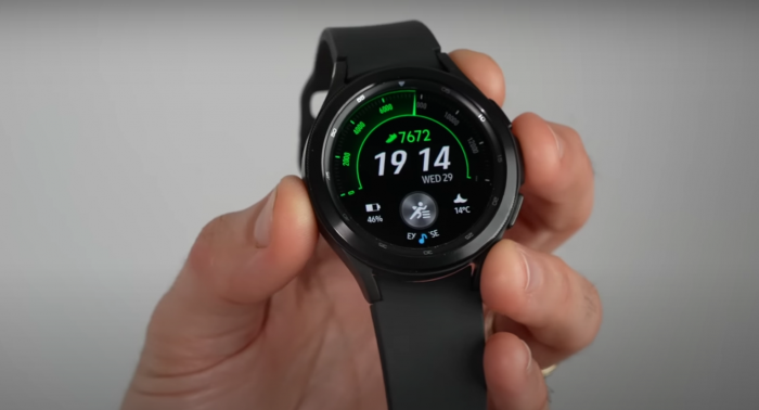 Samsung Galaxy Watch 4 Classic матеріали