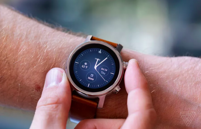 Смарт-часы Moto 360 возвращаются, но Motorola к их созданию не причастна