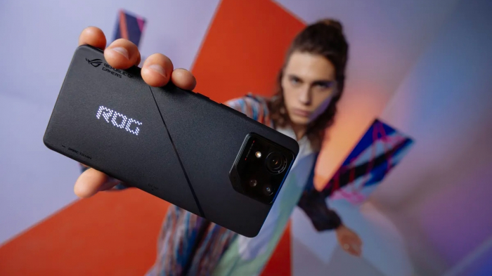 Asus ROG Phone 8 представлен – лучший игровой смартфон, имеющий абсолютно все – от кулера охлаждения до IP68 – фото 1