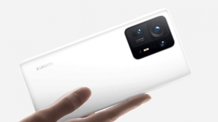 Xiaomi готує смартфон з двома підекранними камерами замість Mix 5 – фото 1