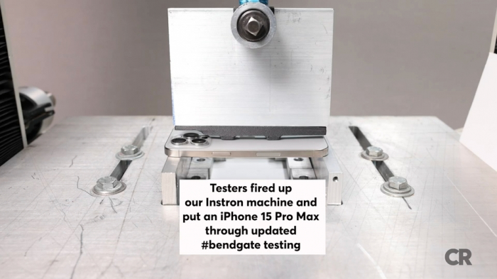 iPhone 15 Pro Max на самом деле не столь склонен к ломанию, как это могут показывать видео – фото 2