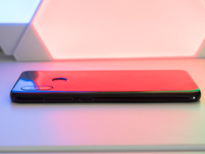 Обзор Xiaomi Mi 8 – фото 2