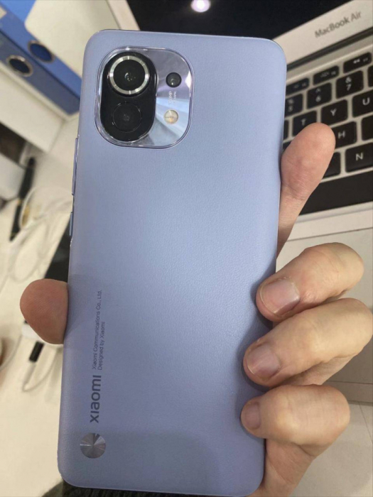 Элитный кожаный Xiaomi Mi 11 показали на фото – фото 1