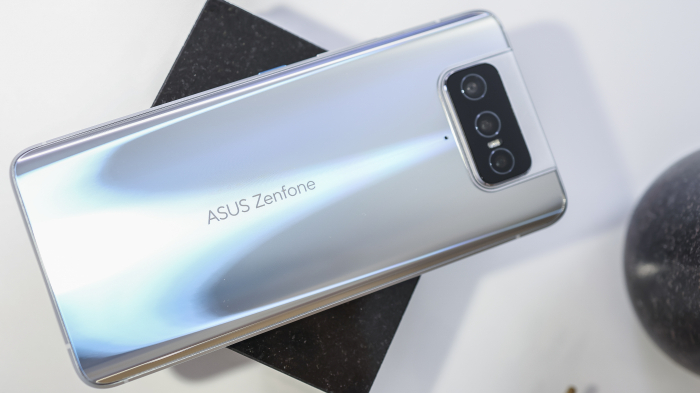 Вышел Asus Zenfone 8 Flip: мощно, поворотно и топтание на месте – фото 5