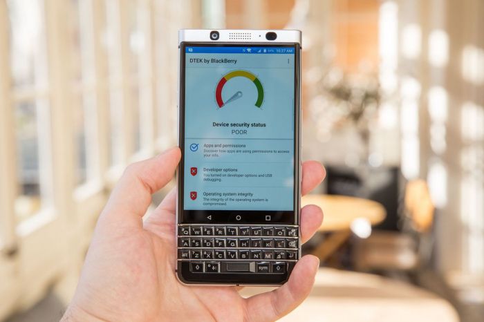 На MWC 2017 представлен BlackBerry KEYone — смартфон с QWERTY-клавиатурой и Snapdragon 625 – фото 4