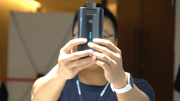 Анонс ASUS Zenfone 6: выносливый флагман с откидной камерой – фото 5