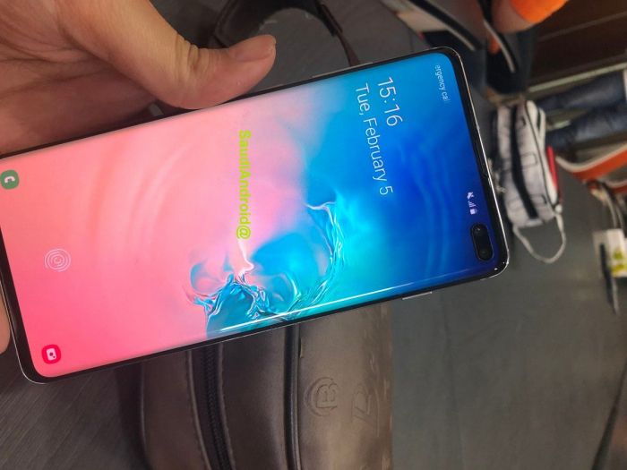 Samsung Galaxy S10+ с дисплейным сканером на видео – фото 2