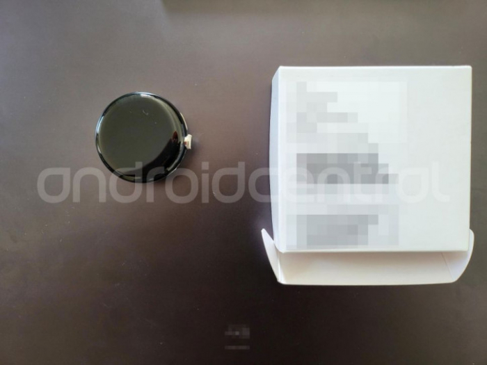 Google Pixel Watch впервые показали на "живых" фото – фото 1