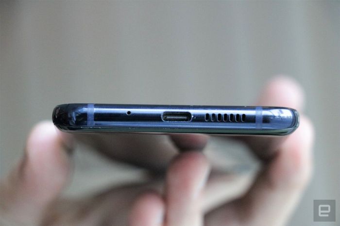 Представлен ZTE Axon 9 Pro: дизайн а-ля iPhone X, топовая начинка и большой аккумулятор – фото 4