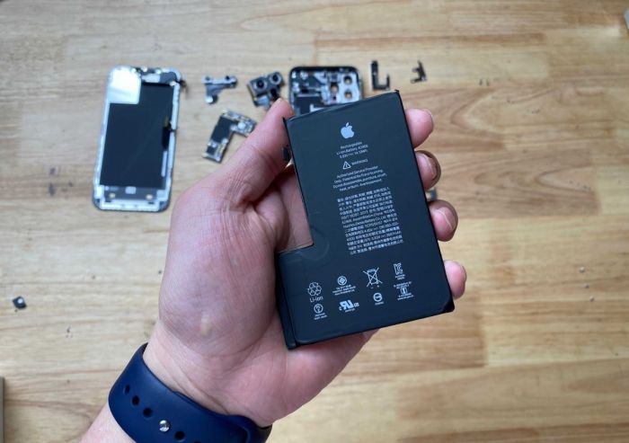 Батарейка iPhone 12 Pro Max
