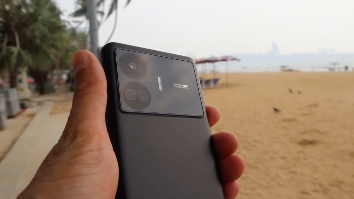 Realme GT Neo 5 SE - ігровий смартфон з преміальним екраном усього від 10 843 – фото 1
