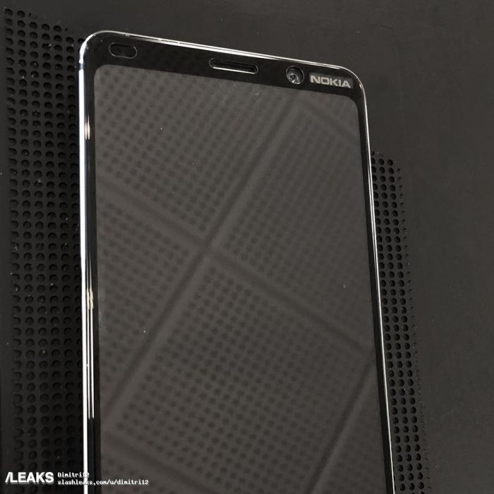 Фото передней панели Nokia 9 PureView – фото 2