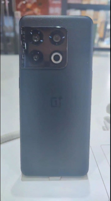 OnePlus 10 Pro показали на «живых» фото – фото 1