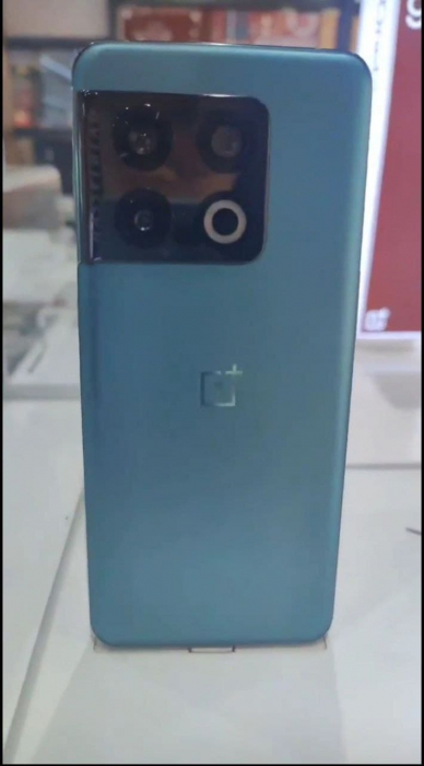 OnePlus 10 Pro показали на «живых» фото – фото 2