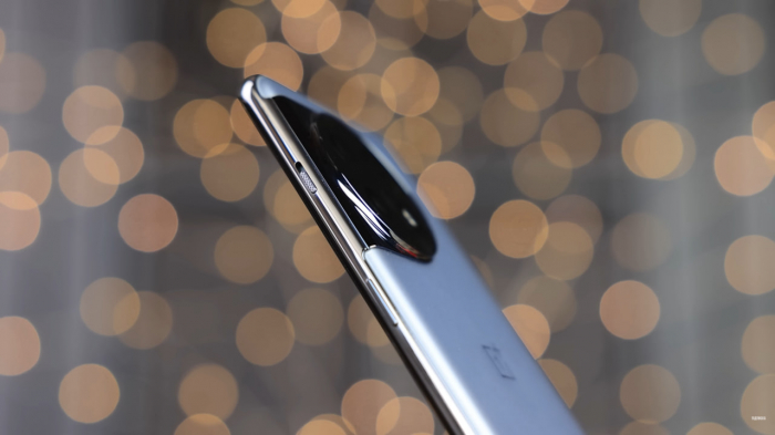 Розпродаж OnePlus Ace 2 (11R). Найкращій субфлагман 2023 року віддають усього за 18 900! – фото 3