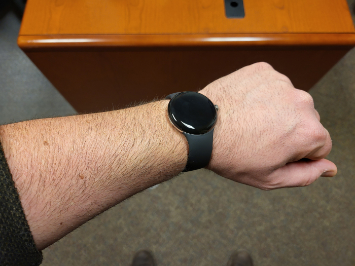 Смарт-годинник Google Pixel Watch ще не анонсував, але його вже хвалять – фото 1