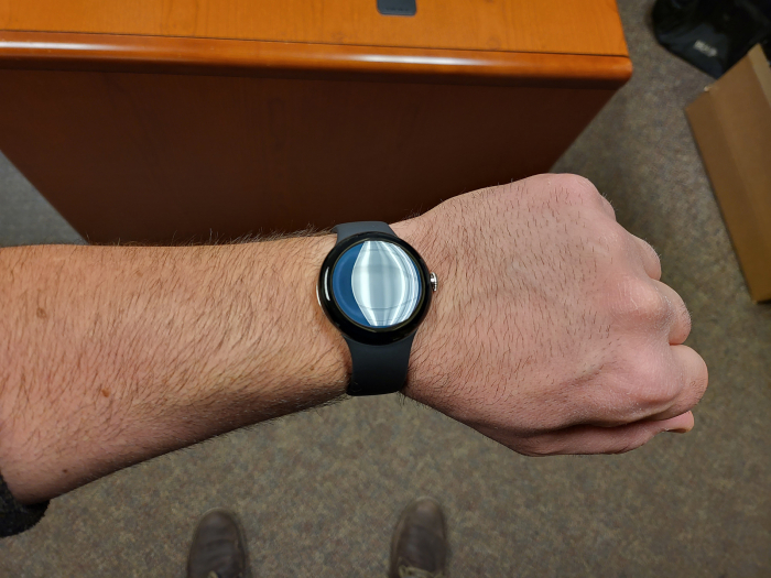 Названа ємність акумулятора Google Pixel Watch – фото 1
