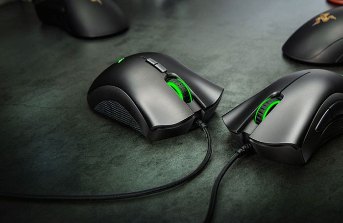 https://andro-news.com/images/content/razer-deathadder-essential-gaming-mouse-compare-mobile.jpg