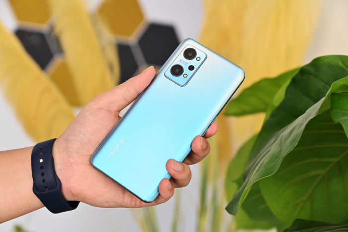 Realme GT Neo 2 video review: bright and balanced player – фото 1
