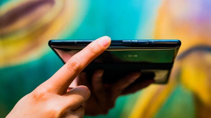 Поставки первого смартфона с Snapdragon 855 обещаны в конце декабря 2018 года – фото 6