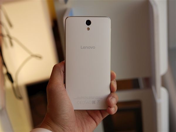 Lenovo Vibe S1 Lite: фотогалерея селфи-смартфона – фото 2