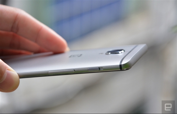 OnePlus 3 дебютировал официально – фото 7