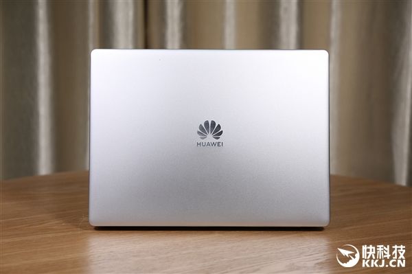 Анонс ноутбука Huawei MateBook 13 с NFC и технологией Share 3.0 – фото 4