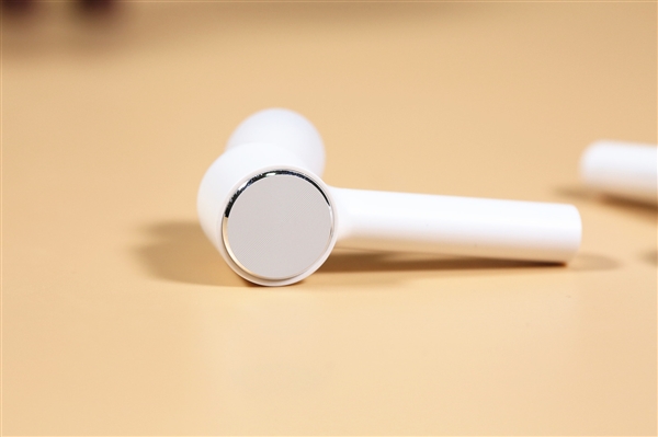 У Xiaomi з'являться навушники з шумозаглушенням – фото 1