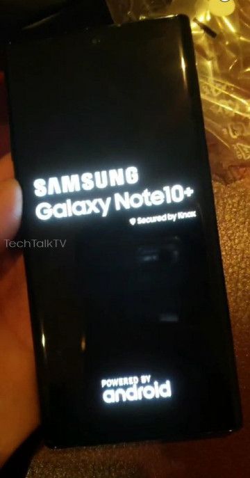 Samsung Galaxy Note 10+ мог попасть в объектив камеры