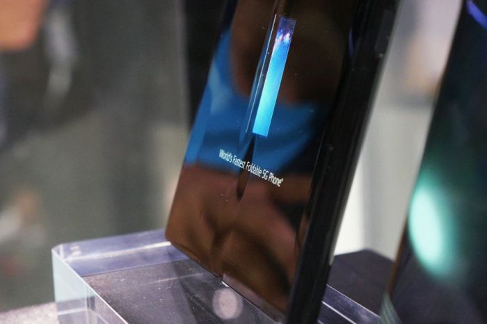 Huawei Mate X впечатляет, но идеален ли он? – фото 2
