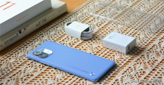 Результати першої хвилі продажів Xiaomi Mi 11: зарядок багато не буває?