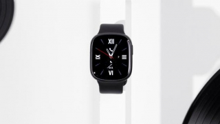 Годинник, підозріло схожий на Apple Watch: живі фотографії нових Honor Watch 4