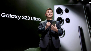 Samsung Galaxy S23, S23+ и S23 Ultra официальная упаковка на видео