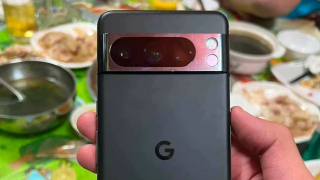 Появились фото распаковки Google Pixel 8 Pro – что в коробке флагмана?